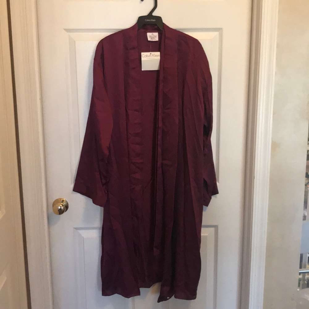 Calvin Klein robe